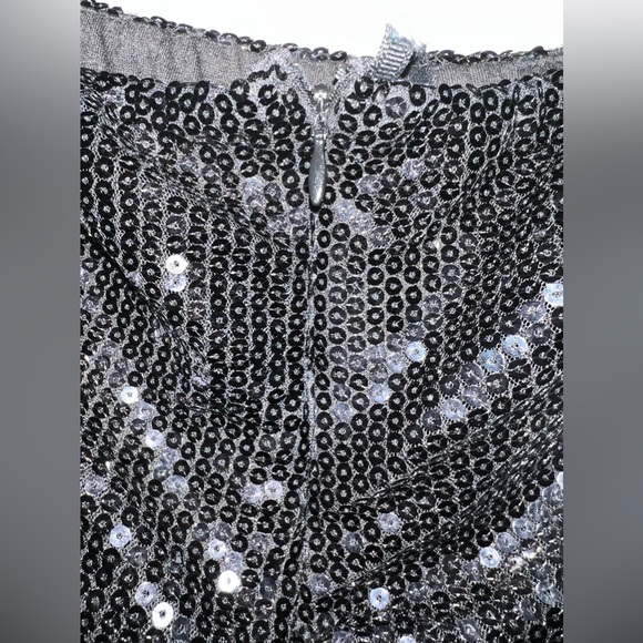 Ashley Stewart size 14 1x black sequin stretch mini skirt back zipper - Picture 4 of 5